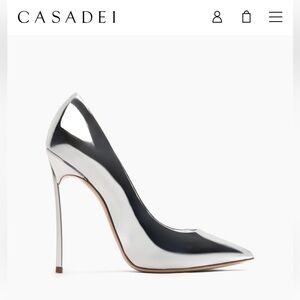 SOLD⭕️Beautiful casadei Silver blade Stiletto Heels